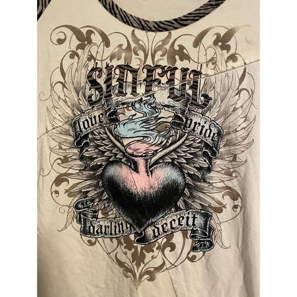 Sinful by Affliction Womens Top Small Heart Angel Wing Graphic Print Grunge Y2K - Picture 2 of 7